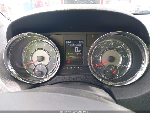 Продажа на аукционе авто 2011 Chrysler Town & Country Touring-l, vin: 2A4RR8DGXBR761172, номер лота: 44397820