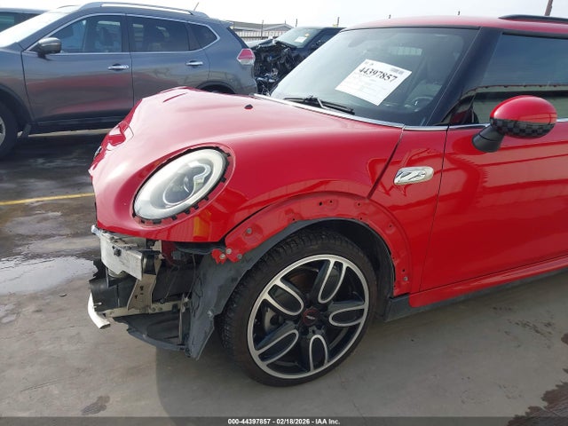 Продаж на аукціоні авто 2017 Mini Hardtop Cooper S, vin: WMWXP7C5XH3C61771, номер лоту: 44397857