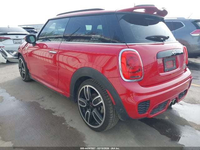 Продаж на аукціоні авто 2017 Mini Hardtop Cooper S, vin: WMWXP7C5XH3C61771, номер лоту: 44397857