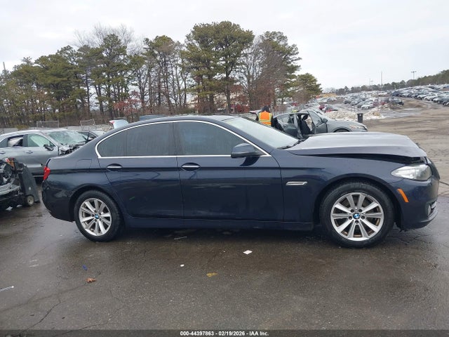 44397863 :رقم المزاد ، WBA5A7C58GG152187 vin ، 2016 Bmw 528i Xdrive مزاد بيع