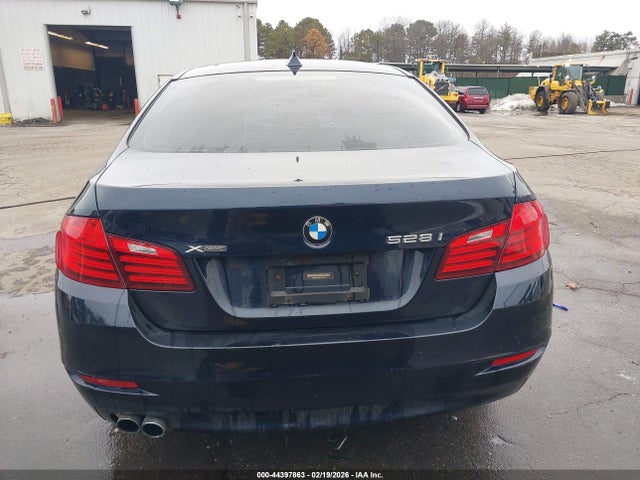 44397863 :رقم المزاد ، WBA5A7C58GG152187 vin ، 2016 Bmw 528i Xdrive مزاد بيع