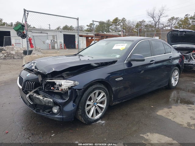 44397863 :رقم المزاد ، WBA5A7C58GG152187 vin ، 2016 Bmw 528i Xdrive مزاد بيع