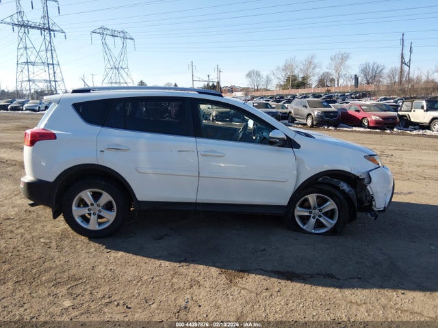 Toyota Rav4 Xle 2014 JTMRFREV2ED090119 Image 14