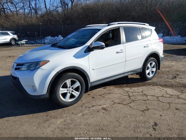 Toyota Rav4 Xle 2014 JTMRFREV2ED090119 Image 2