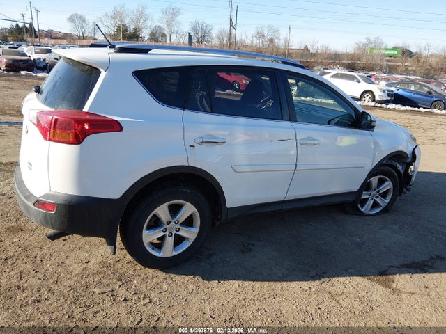 Toyota Rav4 Xle 2014 JTMRFREV2ED090119 Image 4
