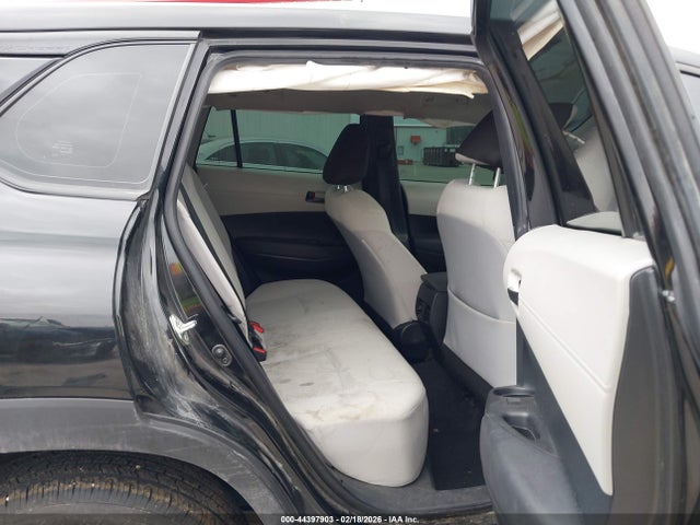 2023 TOYOTA COROLLA CROSS 7MUAAABGXPV044621 Photo 7