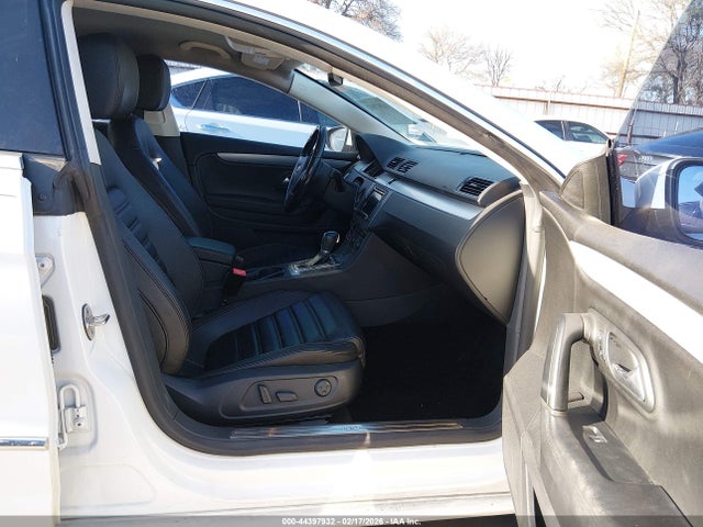 2017 Volkswagen Cc 2.0t Sport მანქანა იყიდება აუქციონზე, vin: WVWKP7AN0HE500309, აუქციონის ნომერი: 44397932