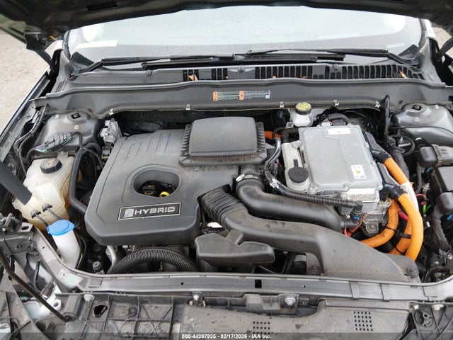 Ford Fusion Hybrid Titanium 2020 3FA6P0RU7LR182463 Image 10