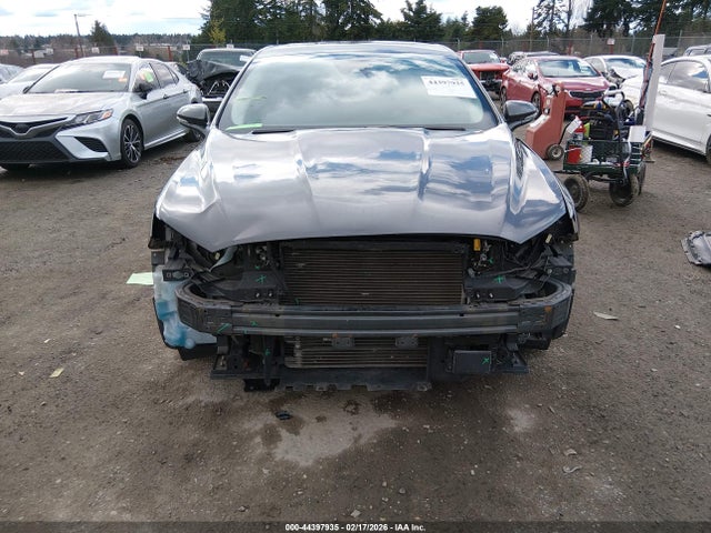 Ford Fusion Hybrid Titanium 2020 3FA6P0RU7LR182463 Image 6