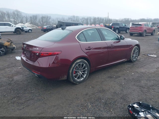 2018 ALFA ROMEO GIULIA ZARFAEDN6J7594523 Photo 3