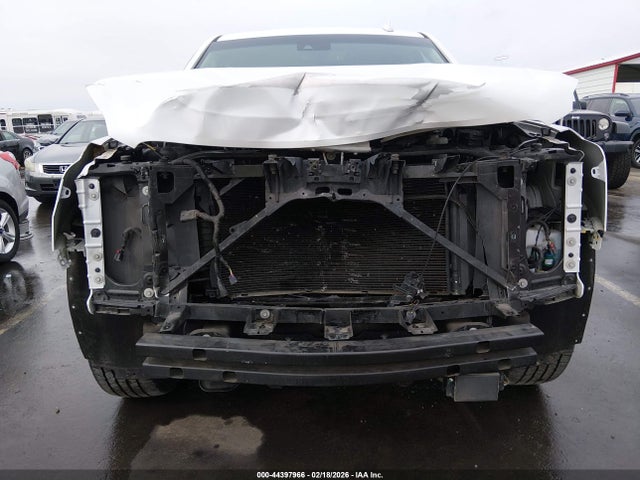 44397966 :رقم المزاد ، 1GKS1CKJ8HR375160 vin ، 2017 Gmc Yukon Denali مزاد بيع