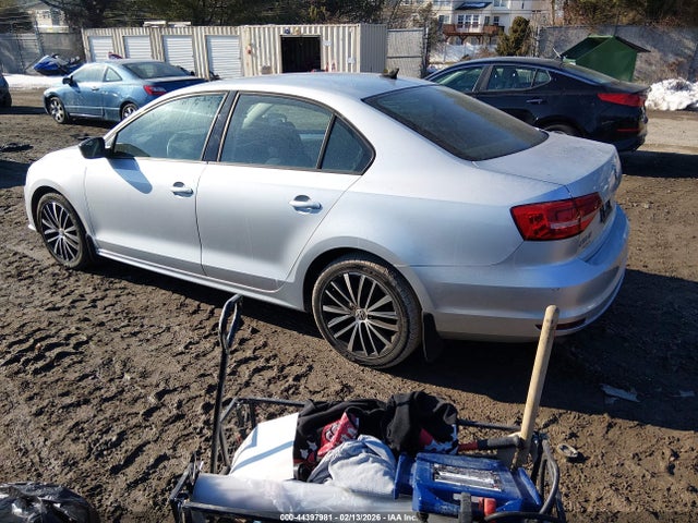Auction sale of the 2015 Volkswagen Jetta 1.8t Se, vin: 3VWD17AJ6FM240333, lot number: 44397981