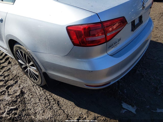 Auction sale of the 2015 Volkswagen Jetta 1.8t Se, vin: 3VWD17AJ6FM240333, lot number: 44397981