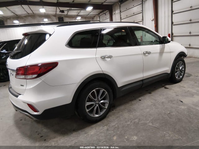 2018 Hyundai Santa Fe Se მანქანა იყიდება აუქციონზე, vin: KM8SMDHF2JU285741, აუქციონის ნომერი: 44397985