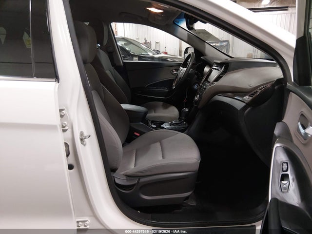 2018 Hyundai Santa Fe Se მანქანა იყიდება აუქციონზე, vin: KM8SMDHF2JU285741, აუქციონის ნომერი: 44397985