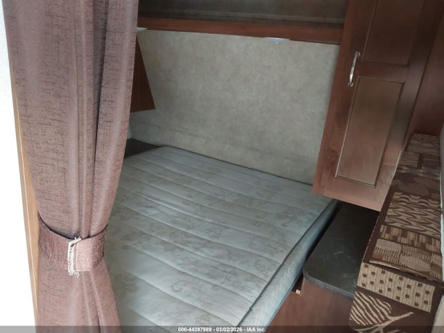1UJBJ0BP3H77W0233 Jayco M-264 Bhw