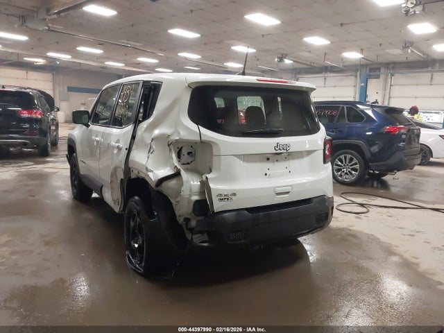 2022 JEEP RENEGADE ZACNJDA18NPN59313 Photo 2