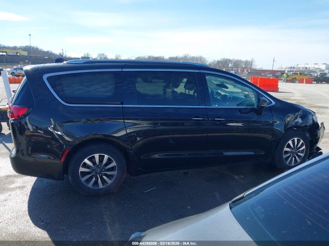 Aukcja sprzedaży 2021 Chrysler Pacifica Hybrid Touring L, vin: 2C4RC1L71MR599242, numer aukcji: 44398006