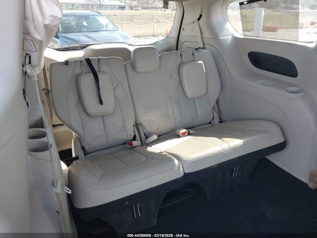 Aukcja sprzedaży 2021 Chrysler Pacifica Hybrid Touring L, vin: 2C4RC1L71MR599242, numer aukcji: 44398006