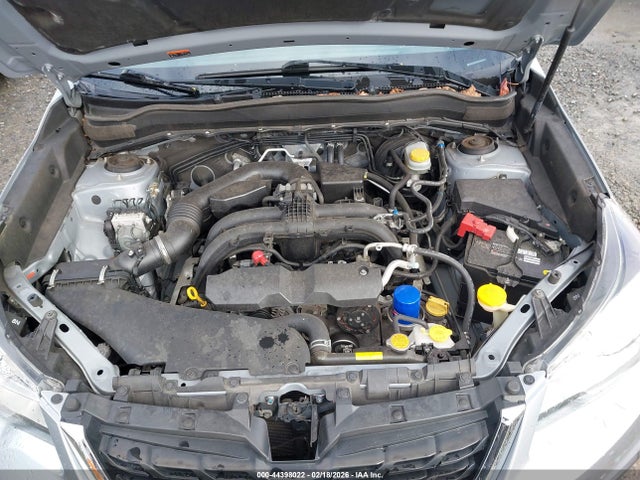JF2SJABC2JH568208 Subaru Forester 2.5i