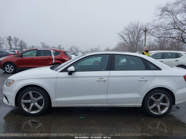 Aukcja sprzedaży 2016 Audi A3 2.0t Premium, vin: WAUB8GFF8G1018611, numer aukcji: 44398024