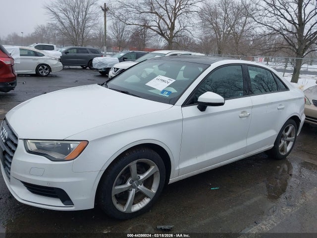 2016 AUDI A3 WAUB8GFF8G1018611 Photo 1