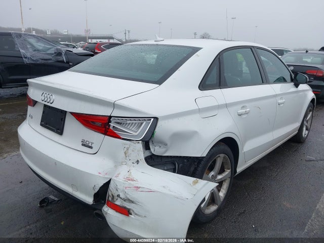 2016 AUDI A3 WAUB8GFF8G1018611 Photo 3