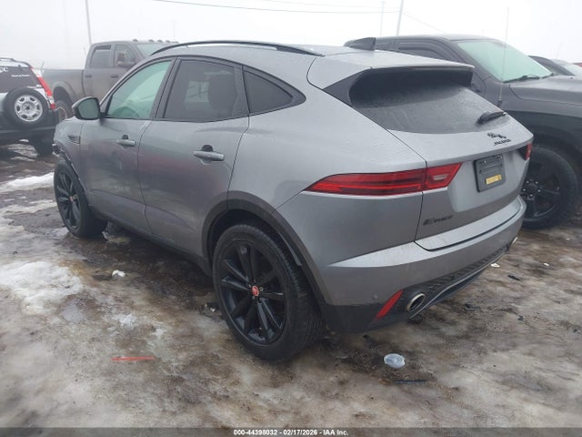 2022 JAGUAR E-PACE SADFP2FX1N1030023 Photo 2
