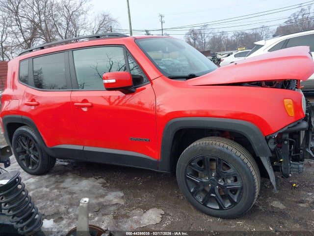 2018 Jeep Renegade Altitude 4x4 მანქანა იყიდება აუქციონზე, vin: ZACCJBBB4JPH30557, აუქციონის ნომერი: 44398035