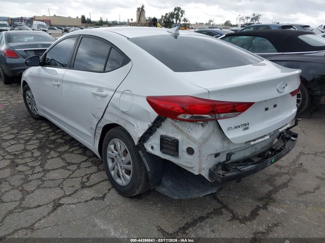 5NPD84LFXHH025567 Hyundai ELANTRA SE
