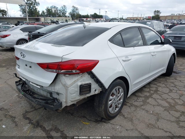 5NPD84LFXHH025567 Hyundai ELANTRA SE