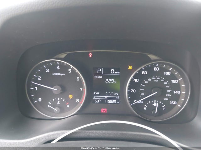 5NPD84LFXHH025567 Hyundai ELANTRA SE
