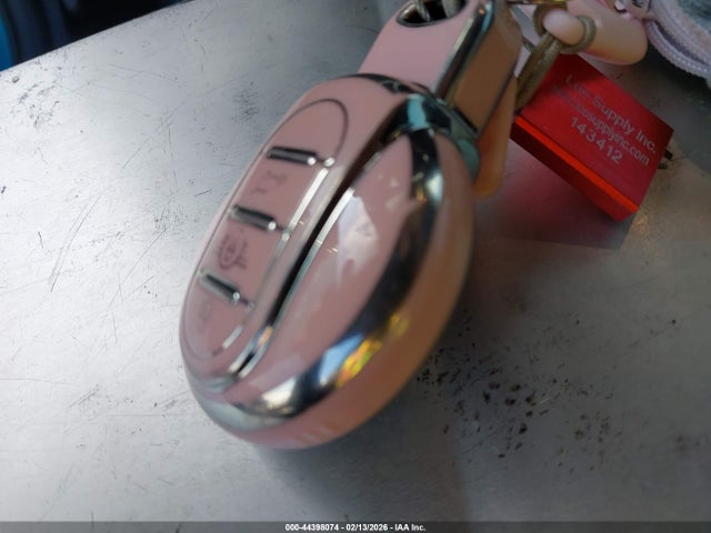 2018 MINI CONVERTIBLE WMWWG9C53J3E38352 Photo 10