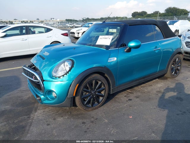 2018 MINI CONVERTIBLE WMWWG9C53J3E38352 Photo 1