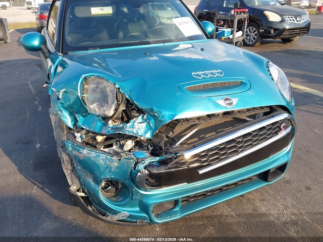 2018 MINI CONVERTIBLE WMWWG9C53J3E38352 Photo 5