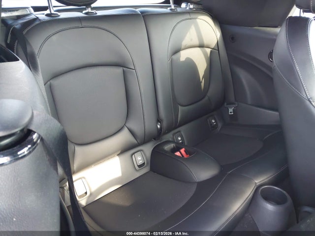 2018 MINI CONVERTIBLE WMWWG9C53J3E38352 Photo 7