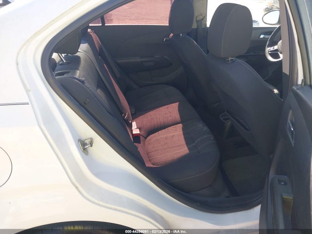 44398091 :رقم المزاد ، 1G1JC5SHXG4169126 vin ، 2016 Chevrolet Sonic Lt Auto مزاد بيع
