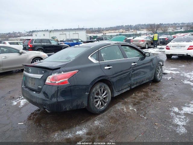 1N4AL3AP0FC459163 Nissan Altima 2.5 S