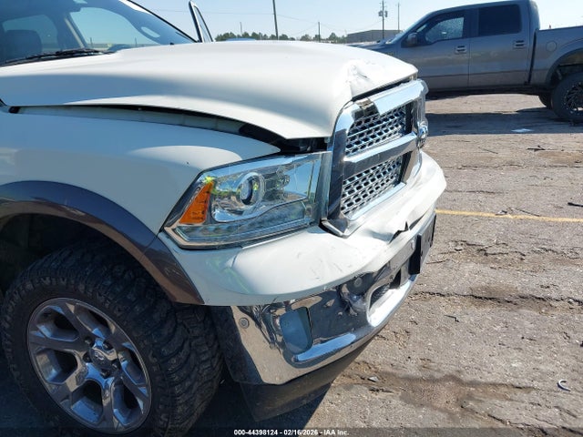 Auction sale of the 2017 Ram 1500 Laramie  4x4 5'7 Box, vin: 1C6RR7NM3HS876439, lot number: 44398124