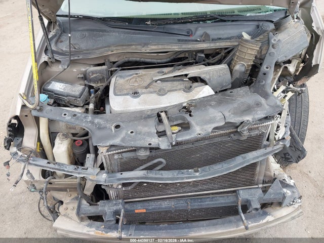 2004 Acura Mdx მანქანა იყიდება აუქციონზე, vin: 2HNYD18854H504336, აუქციონის ნომერი: 44398127