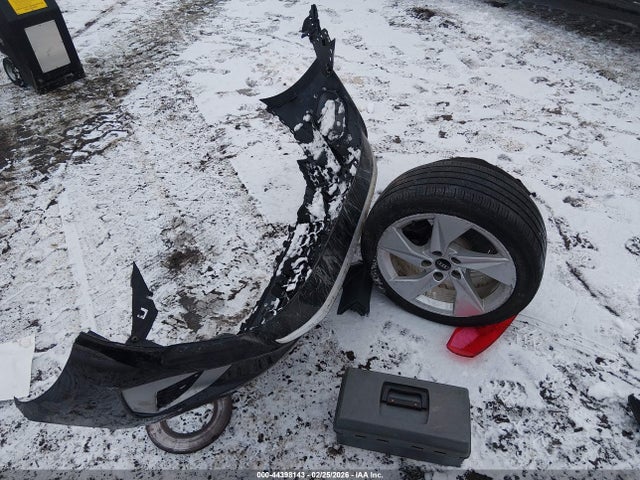 44398143 :رقم المزاد ، WAUAUDGY9NA078626 vin ، 2022 Audi A3 Premium 40 Tfsi Front-wheel Drive S Tronic مزاد بيع