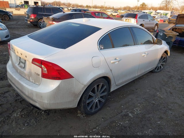 2017 VOLVO S60 INSCRIPTION LYV402HM7HB148276 Photo 3