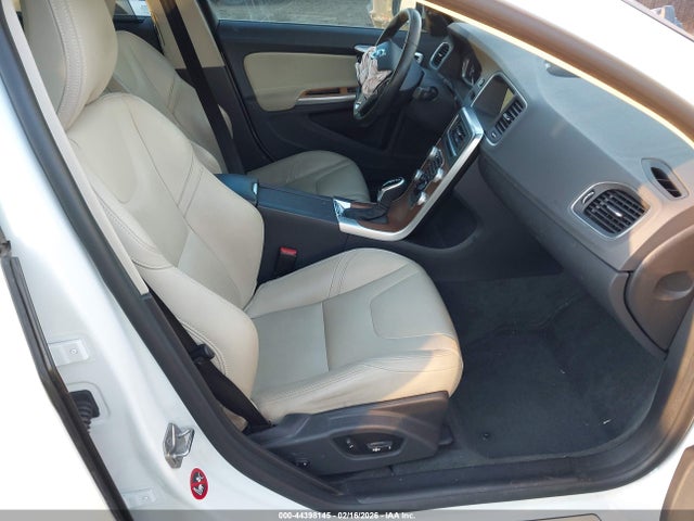 2017 VOLVO S60 INSCRIPTION LYV402HM7HB148276 Photo 4