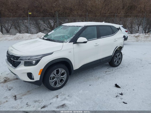 KNDEPCAA5R7517602 KIA Seltos Lx