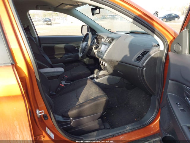 2025 MITSUBISHI OUTLANDER SPORT JA4ARUAU2SU002843 Photo 4