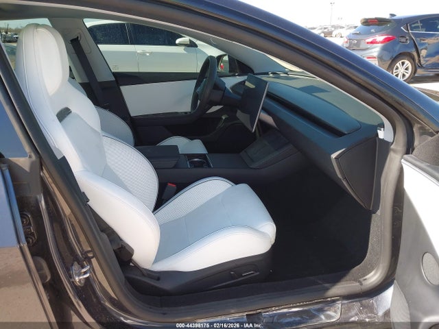 2024 TESLA MODEL 3 5YJ3E1ET8RF847225 Photo 4