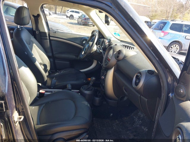 2011 MINI COOPER COUNTRYMAN WMWZB3C58BWM00105 Photo 4