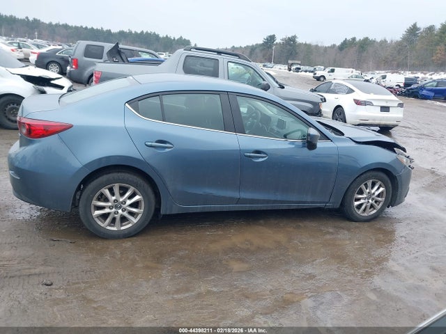 3MZBM1U75GM264118 Mazda Mazda3 I Sport