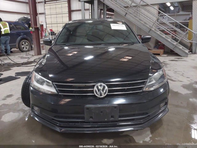 3VWD17AJ8GM402464 Volkswagen Jetta 1.8t Sport