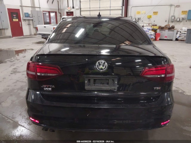 3VWD17AJ8GM402464 Volkswagen Jetta 1.8t Sport
